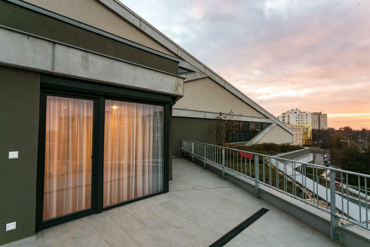 Doczy Private Apartment Debrecen Exterior foto